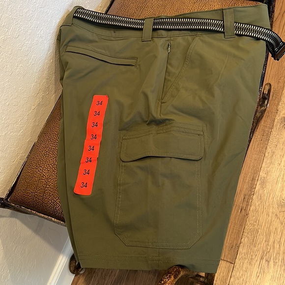 Brand New Orvis Cargo 🫒 color Short 4-way Stretchable Breathable, Comfortable! - Picture 1 of 6